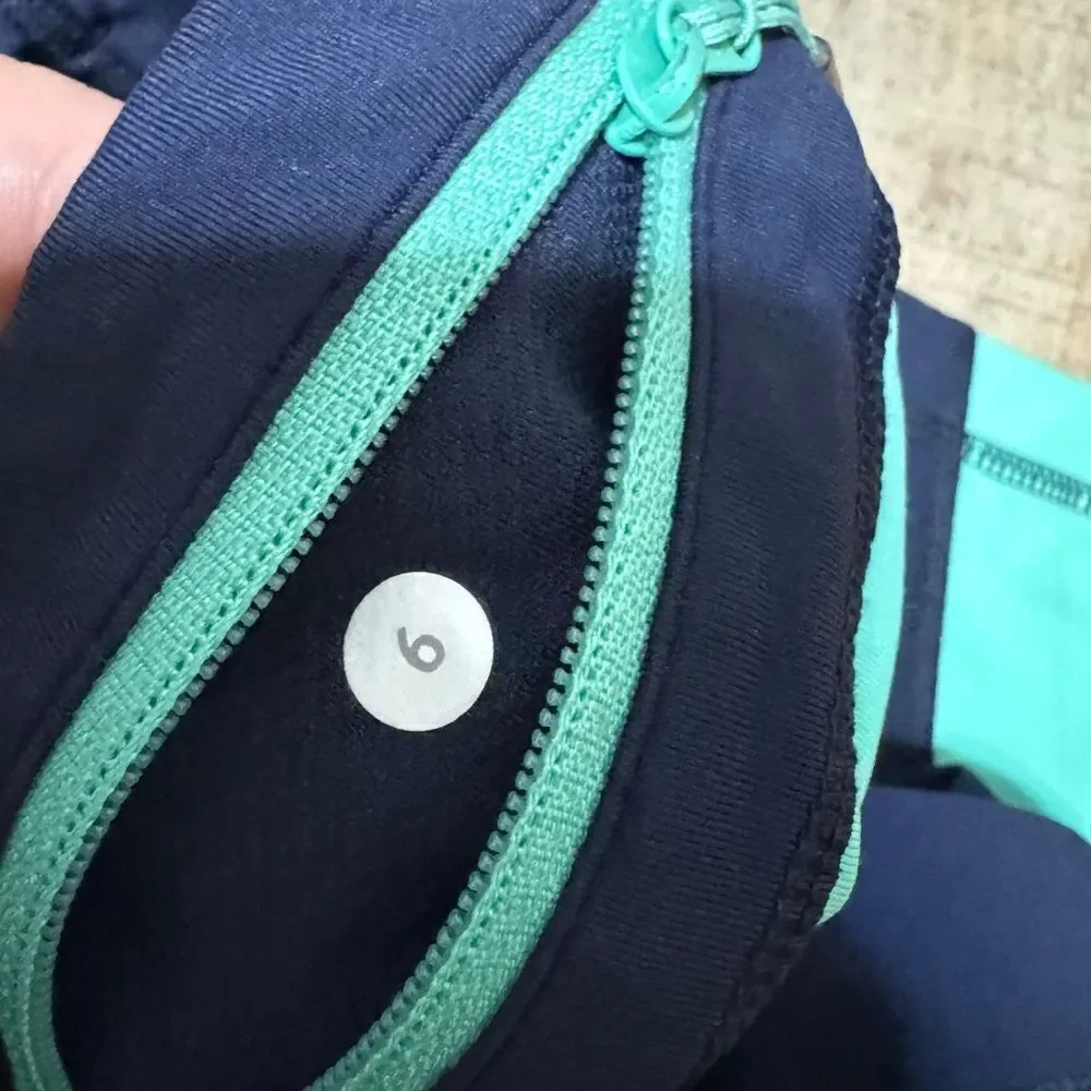 Lululemon Run Inspire Crops navy/teal